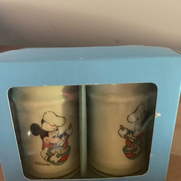 Vintage Items - Picture 3 of 14